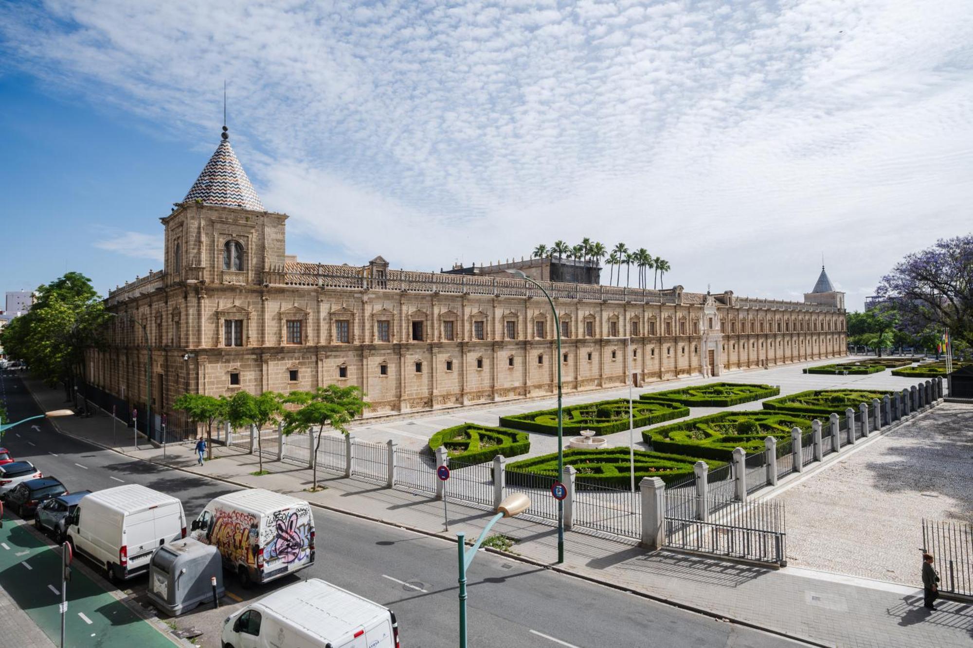 A 5 Minutos De Calle Feria Y Alameda Sevilla Bagian luar foto